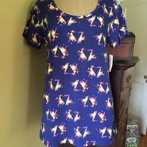 Lularoe Classic Tee in intriguing abstract print!